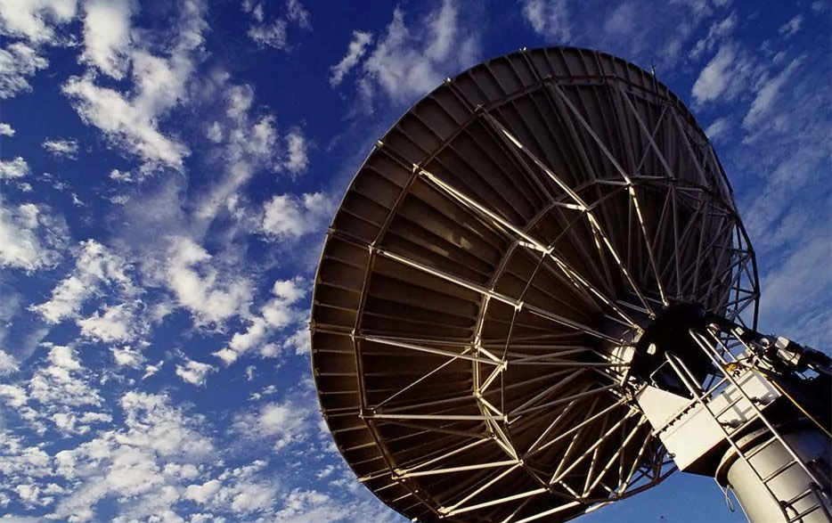 超低相位噪声提升雷达能力